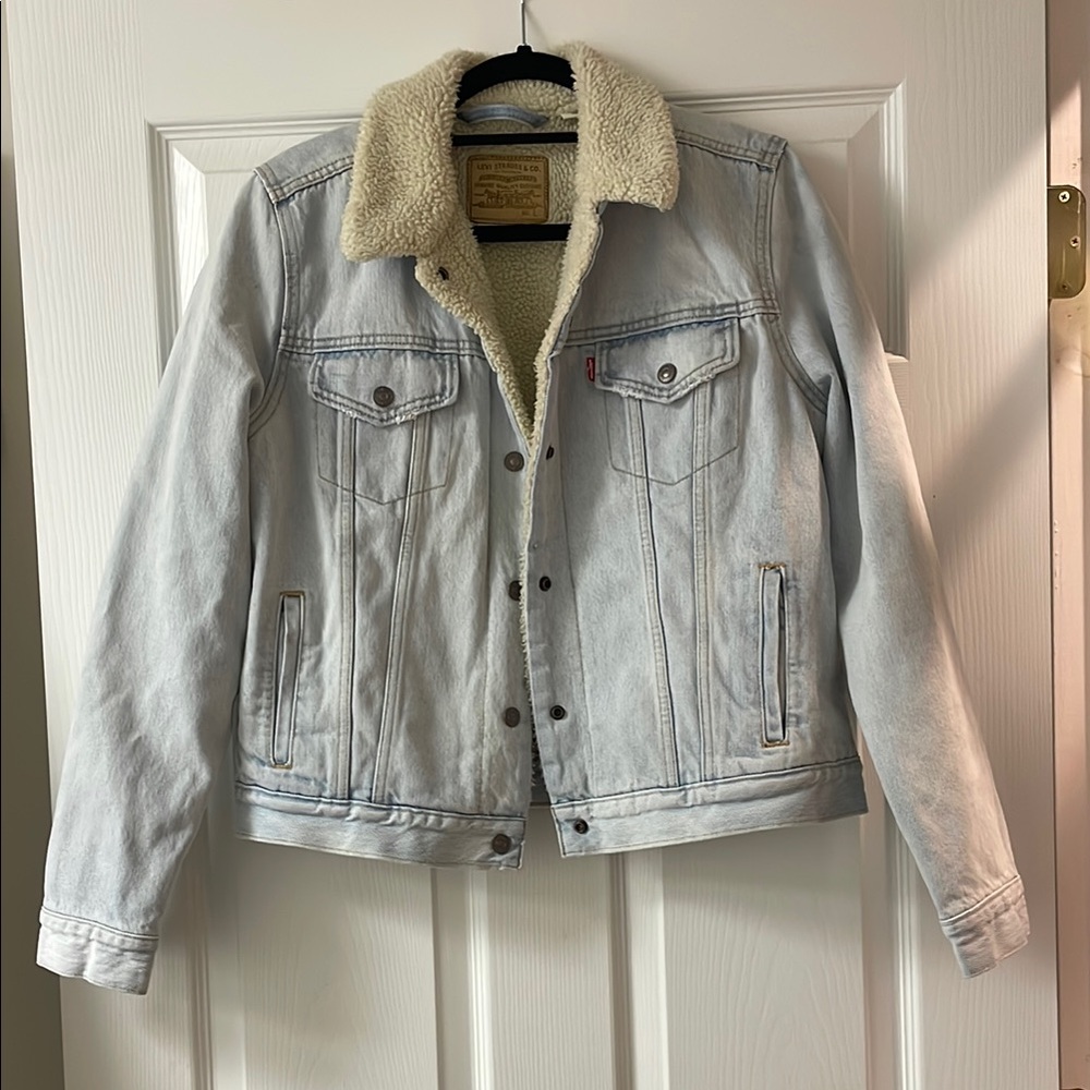 Levi's Light Blue Jacket with Cream Sherpa Collar